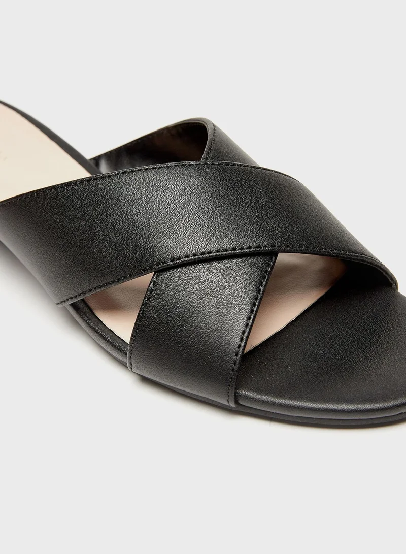 شو اكسبرس Multi Strap Sandals