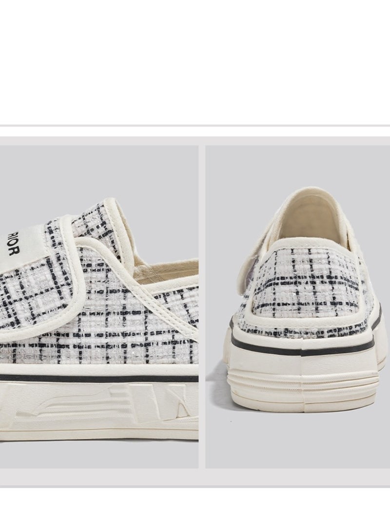 Warrior Women's Comfortable Casual  Shoes, Canvas Shoes - Image 2