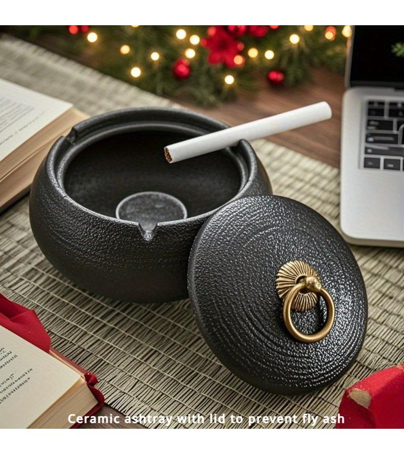 Black Ceramic Ashtray With Lid Anti Fly Ash Creative Home Office Decoration - Image 1