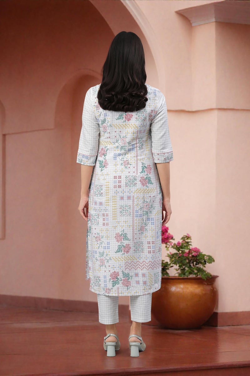 Aurelia Floral Printed White Cotton Blend Women's Kurta and Trousers Set - Image 3