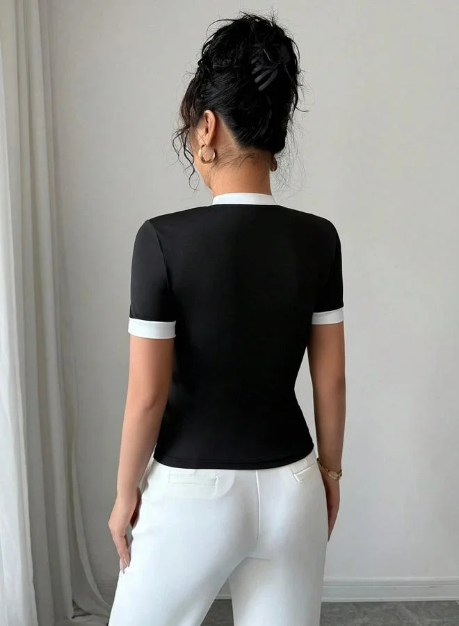 تايك تو Black Short Sleeve Top with White Trim