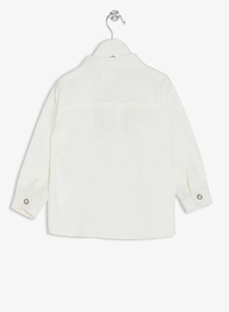 بنياتا قميص بياقة كبيرة