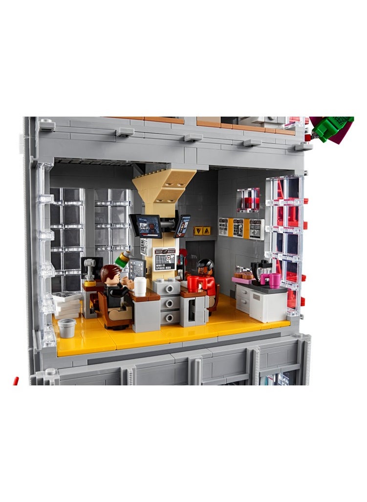LEGO - LEGO Daily Bugle Set 76178 - Image 1