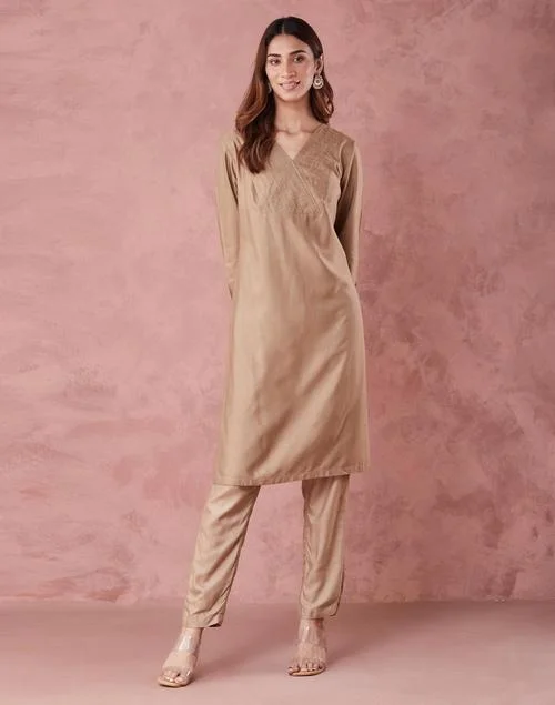 Fabindia Beige Viscose Silk Embroidered Knee Length Kurta