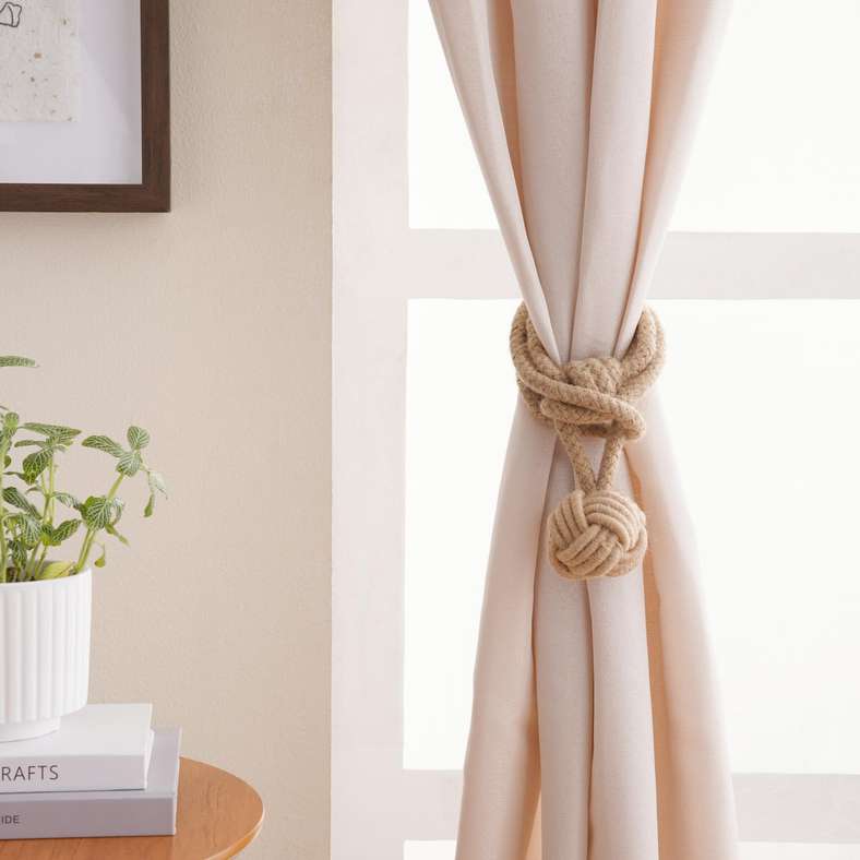 Pan Home Jute Ball Tassel Tieback - Natural - Image 1
