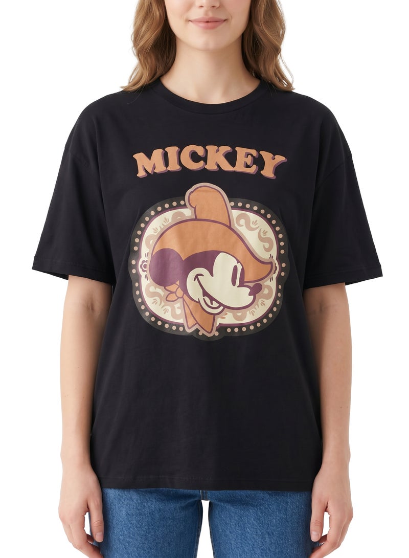 Disney Mickey Vintage Badge Women’s Oversized Drop Shoulder T-Shirt - Image 4