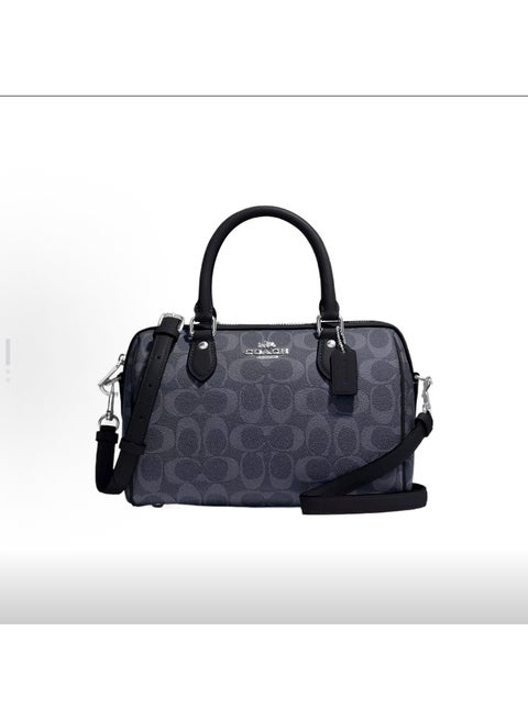 حقيبة كتف جلدية ملفوفة