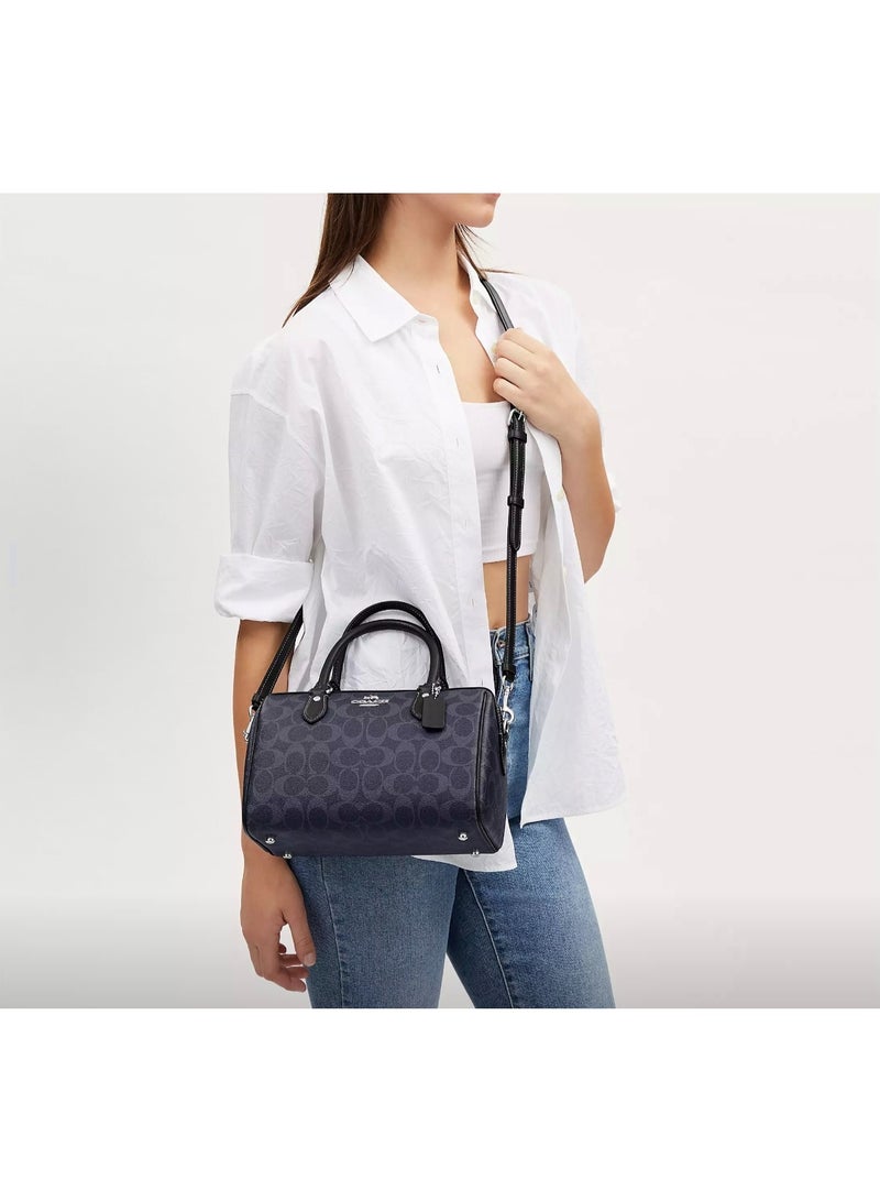 كوتش اوت ليت حقيبة كتف جلدية ملفوفة - Image 3