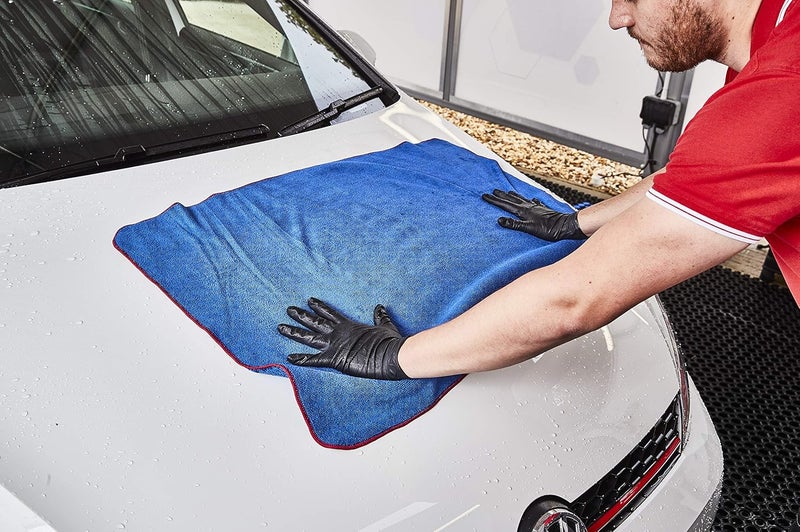 Gtechniq MF2 Microfiber Drying Towel 450GSM 23.6"x35.4" | Ultra Soft, Super Absorbent, Short Pile Wicks Away Water, Reduces Marring and Gloss Loss, Machine Washable - Image 4