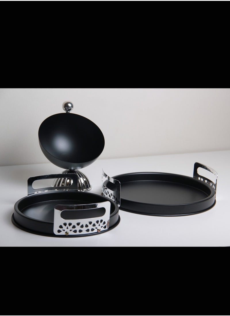 Generic - A set of trays and stands for sweets, cake, nuts and fruits add a charming touch to the elegance of your home. - Image 1
