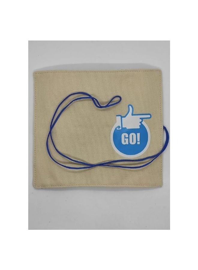 مقلمة قابلة للطي حافظة اقلام رول ،حقيبة اقلام بقماش متين عالي الجوده ورباط قوي,مطبوع, بها 3اماكن للاقلام وجيب اخر كبير(شكل اذهب، لون بيچ في ازرق) - Image 2