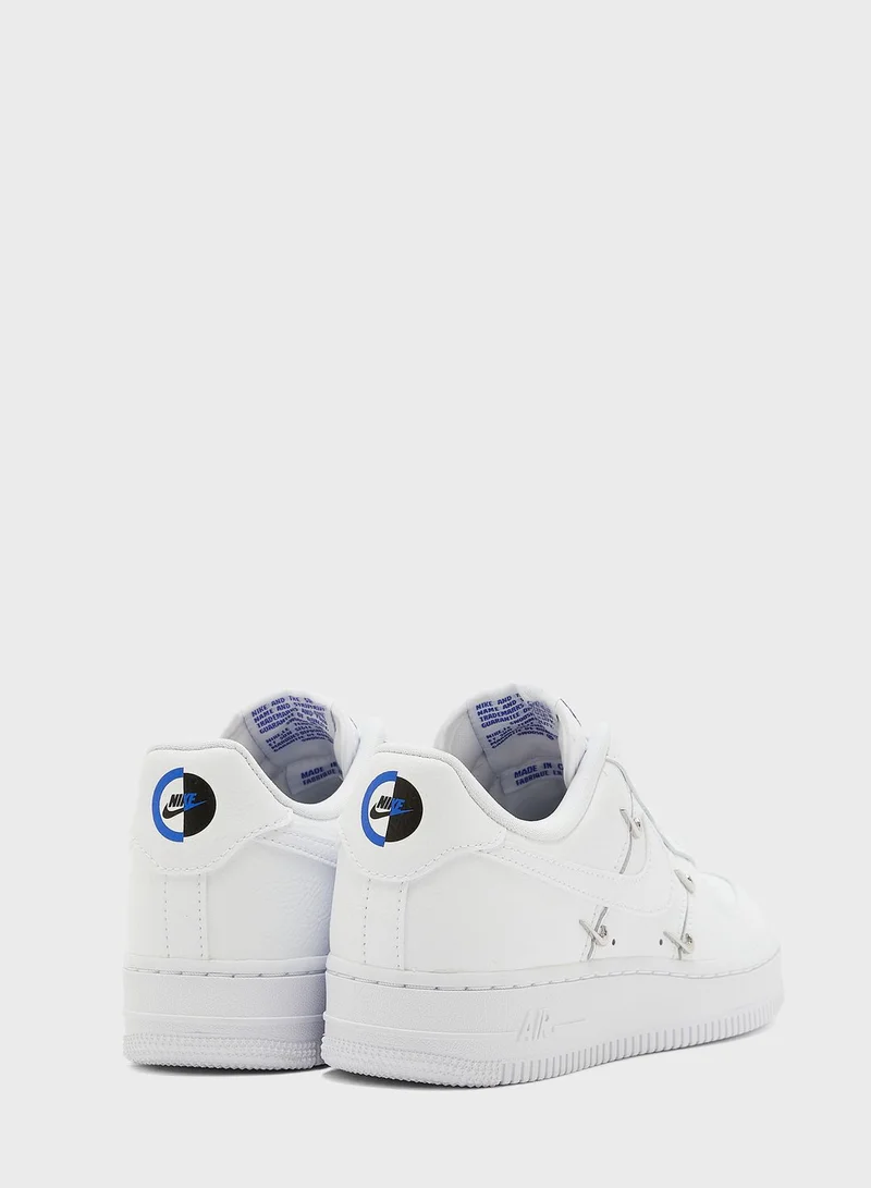 نايكي حذاء اير فورس  1'07 اس ال اكس