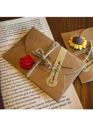 4 Packs Greeting Card,Brown Kraft 4 Floral Designs of Dried Flowers Greeting Cards with Envelopes, Stickers and Twine, Blank Note Cards for Friend (6.5*4.3 Inch) - view 3