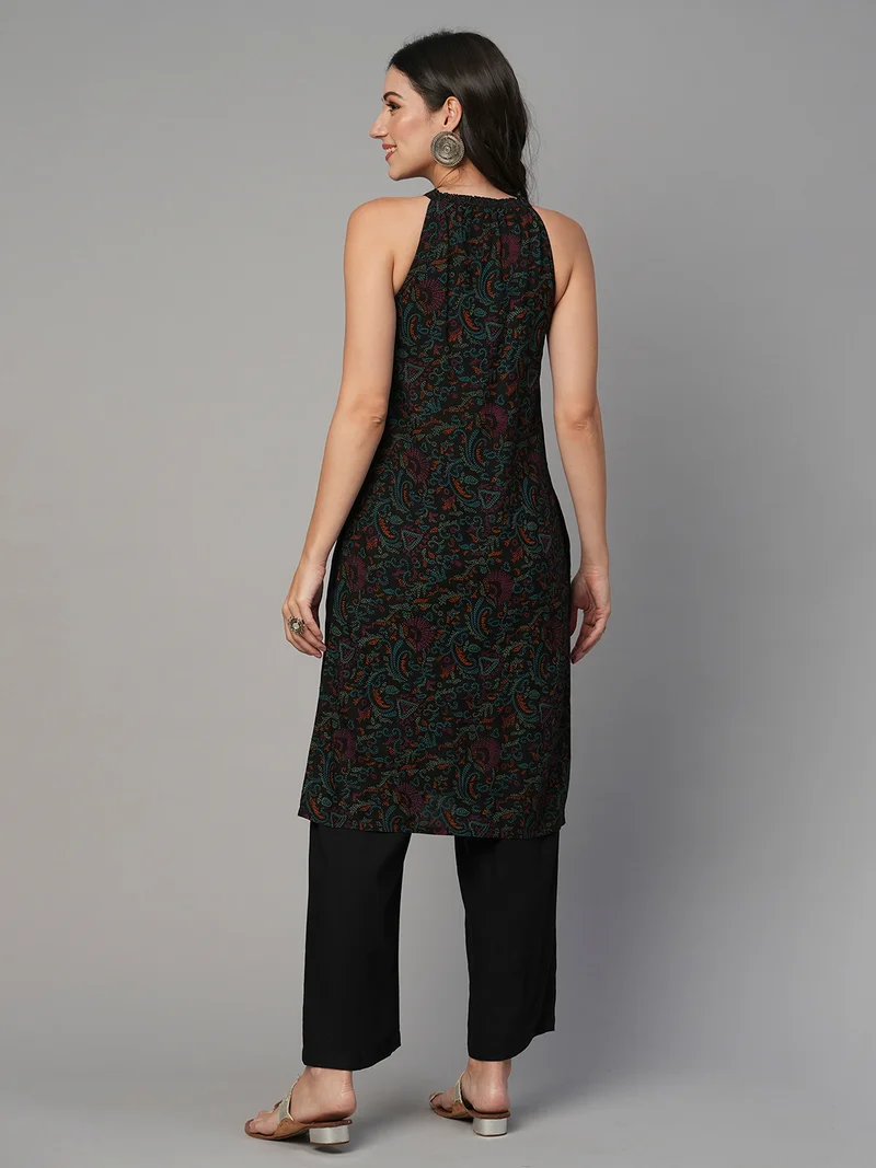 globus Women Keyhole Halter Neck Ethnic Print Straight Kurta With Mid-Rise Pants Fusion Set