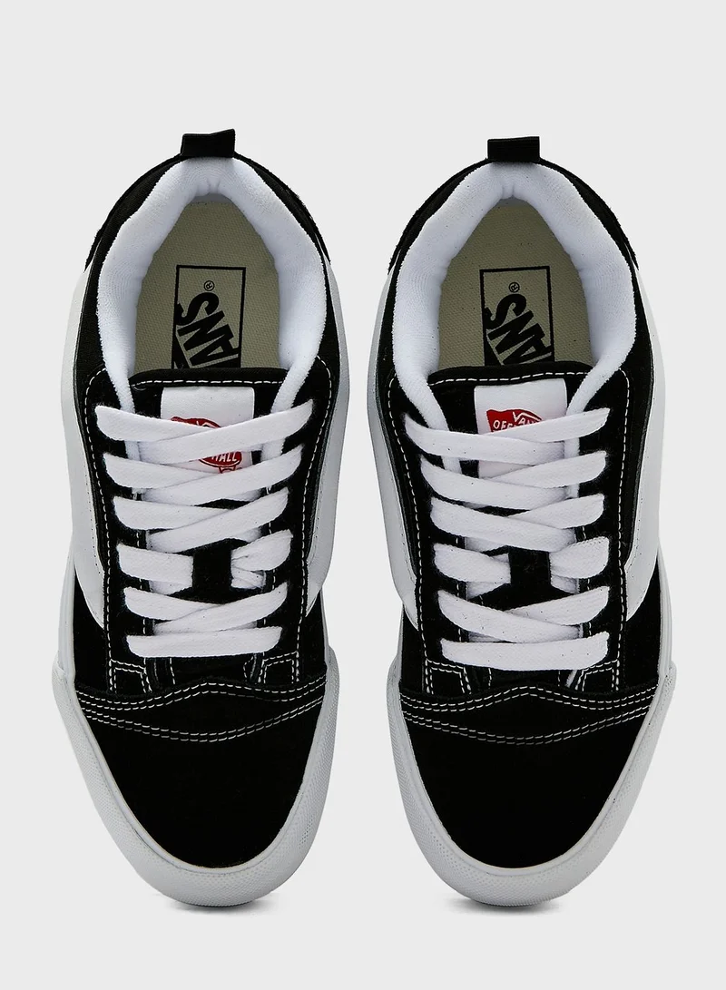 VANS Knu Stack