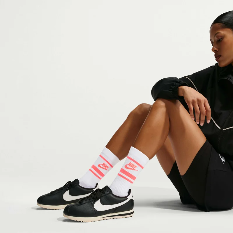 Nike White Sportswear Everyday Essential Socks  | Best Price UAE
