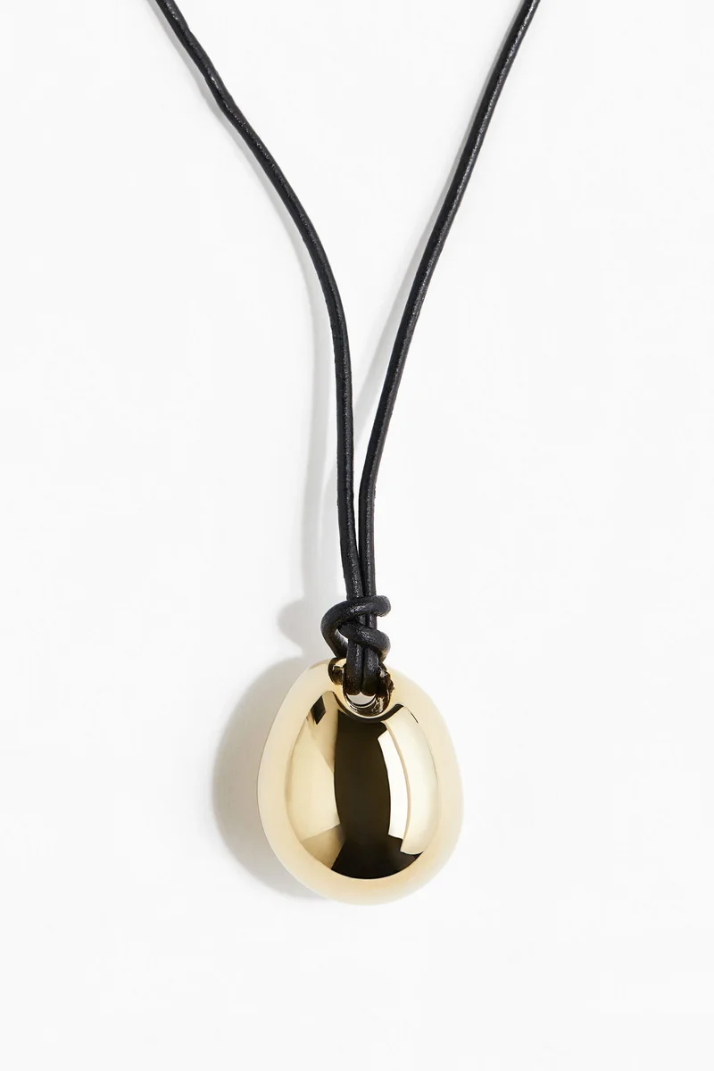 H&M Pendant cord necklace