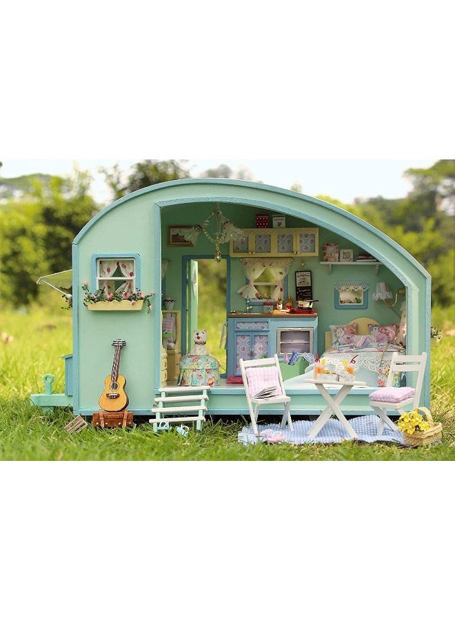 CUTEROOM طقم منزل دمى مصغر DIY، طقم منزل دمى قافلة CUTEROOM مع أثاث، ألعاب منزل دمى خشبية مصغرة لهدايا عيد ميلاد البالغين - Image 1