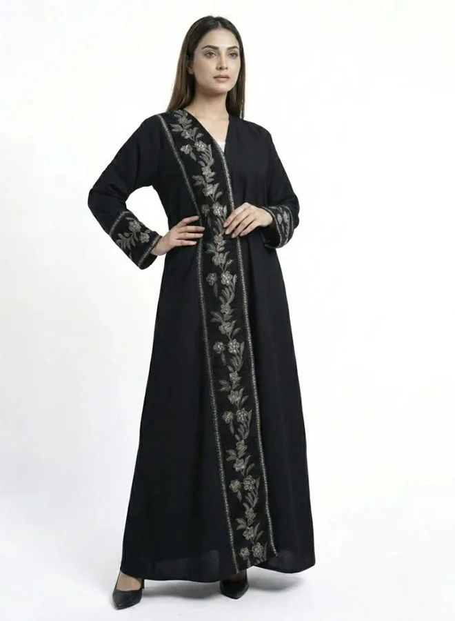 HAWRAA ABAYA Black abaya with golden embroidery on the sleeves and along the length of the abaya
