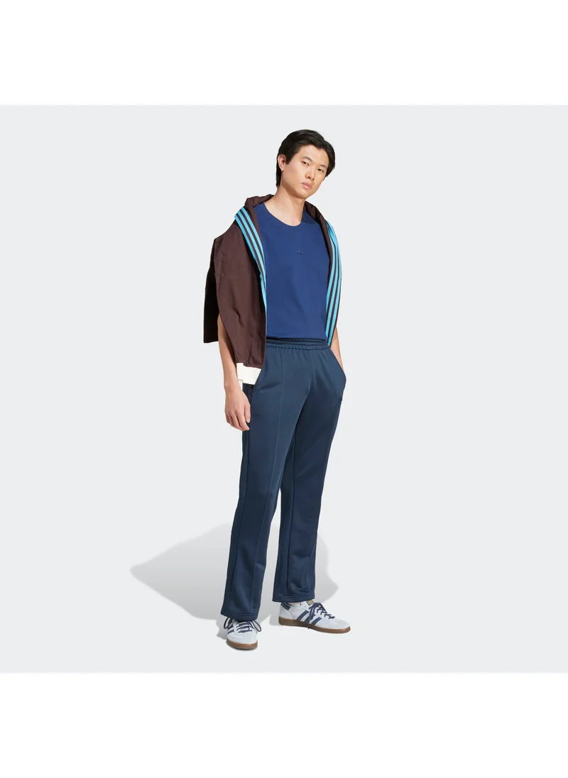 adidas Originals Premium Essential T-Shirt