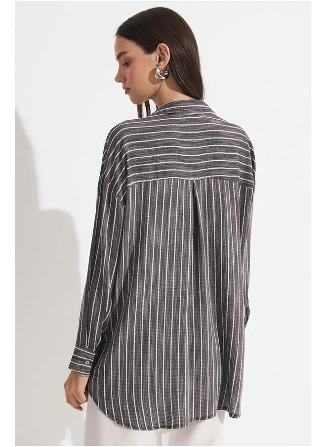 JUNE June Women Exclusive Boyfriend/Wide Fit Striped Viscose Shirt Black