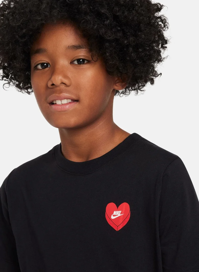 Nike Youth Nsw Heart T-Shirt