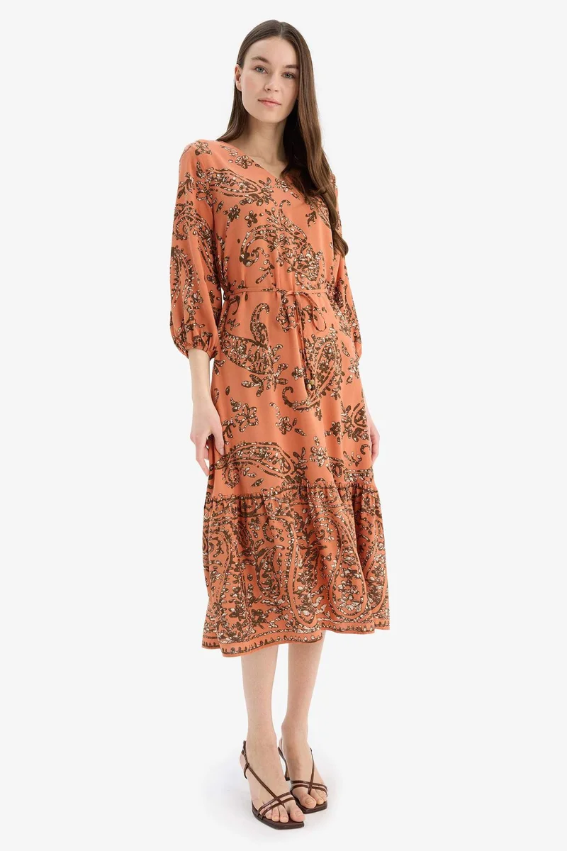 ديفاكتو Regular Fit V Neck Floral Patterned Half Sleeve Midi Dress