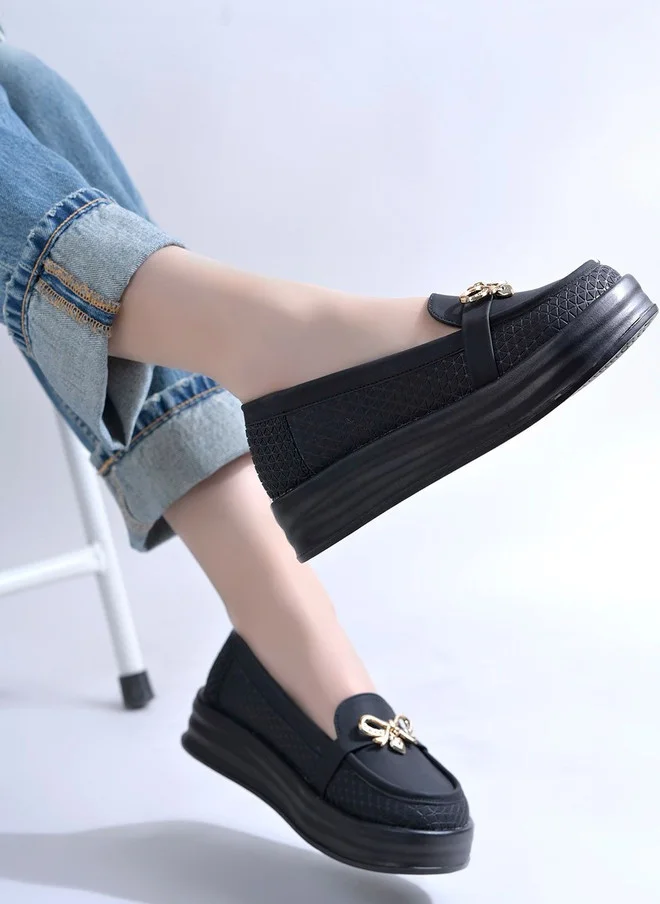 شوتوبيا Shoetopia Women Textured Loafers with Chunky Sole and Bow Ornamentation