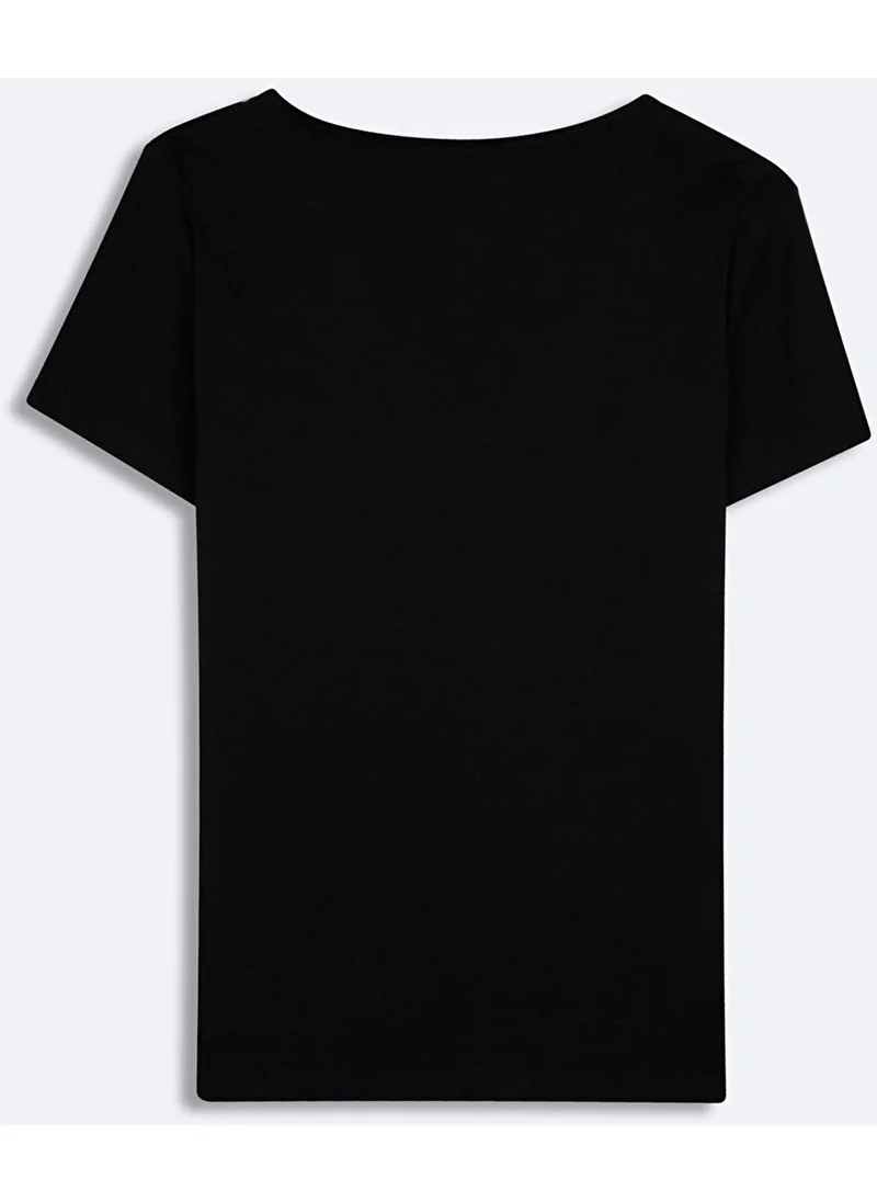 إل تي بي Black T-Shirt