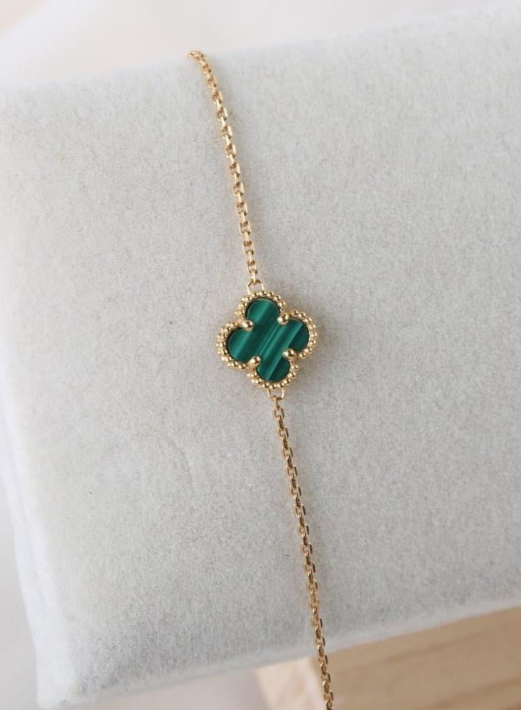 Luxuria Luxuryria 18K Gold Plated Stainless Steel Bracelet, Fashion Luxury Lucky Four Leaf Clover Shell Bracelet for Women, Jewelry Gift Bracelets for Women - Image 3