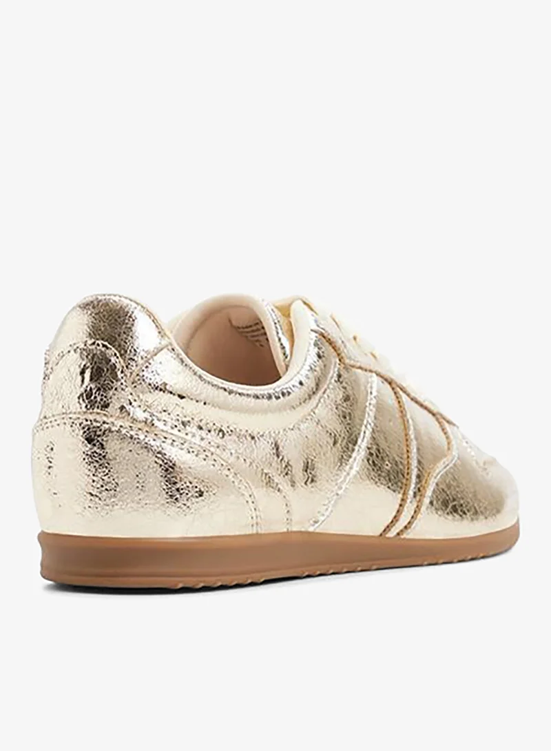 Call it Spring Alexandraa Ladies Gold Low Top Sneaker
