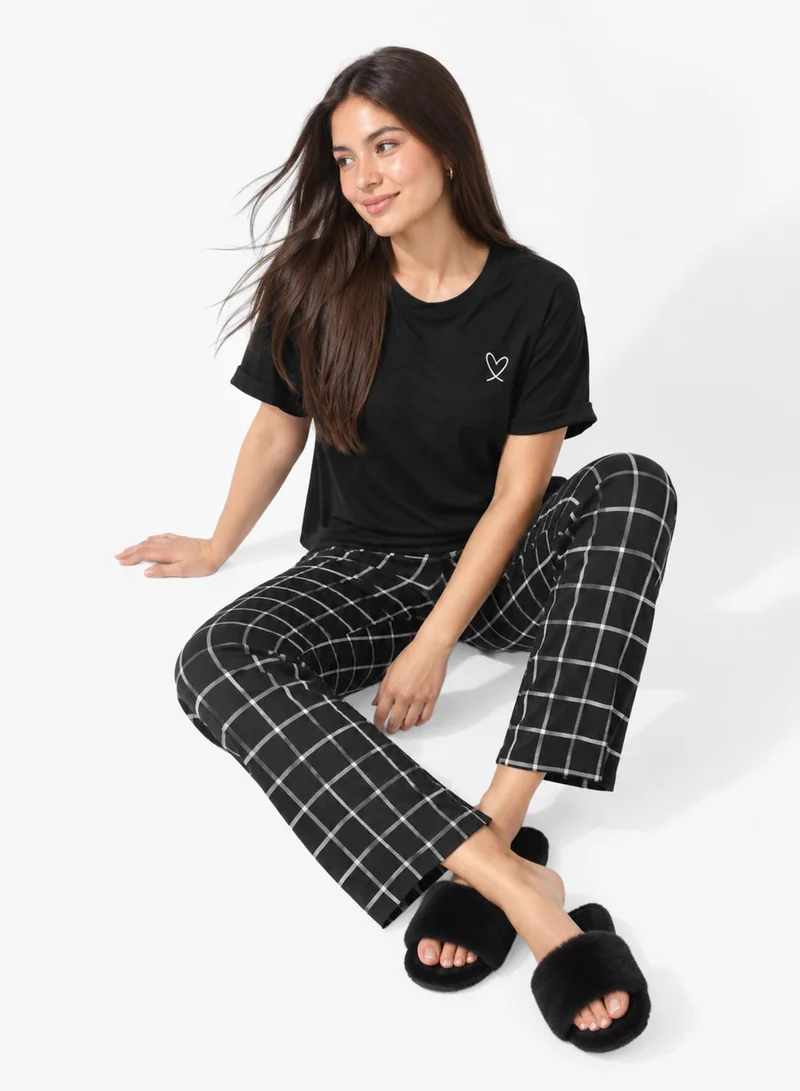 Ginger Relaxed Fit T-shirt & Pyjam Set