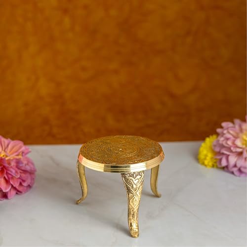 Bhimonee Decor Brass Mukkali No.1 | 8 x 6.5 cm, 110 gm Traditional Handcrafted Pooja Chowki Stand for Idols & Mandir | Decorative Spiritual Home & Temple Accessory - Image 1