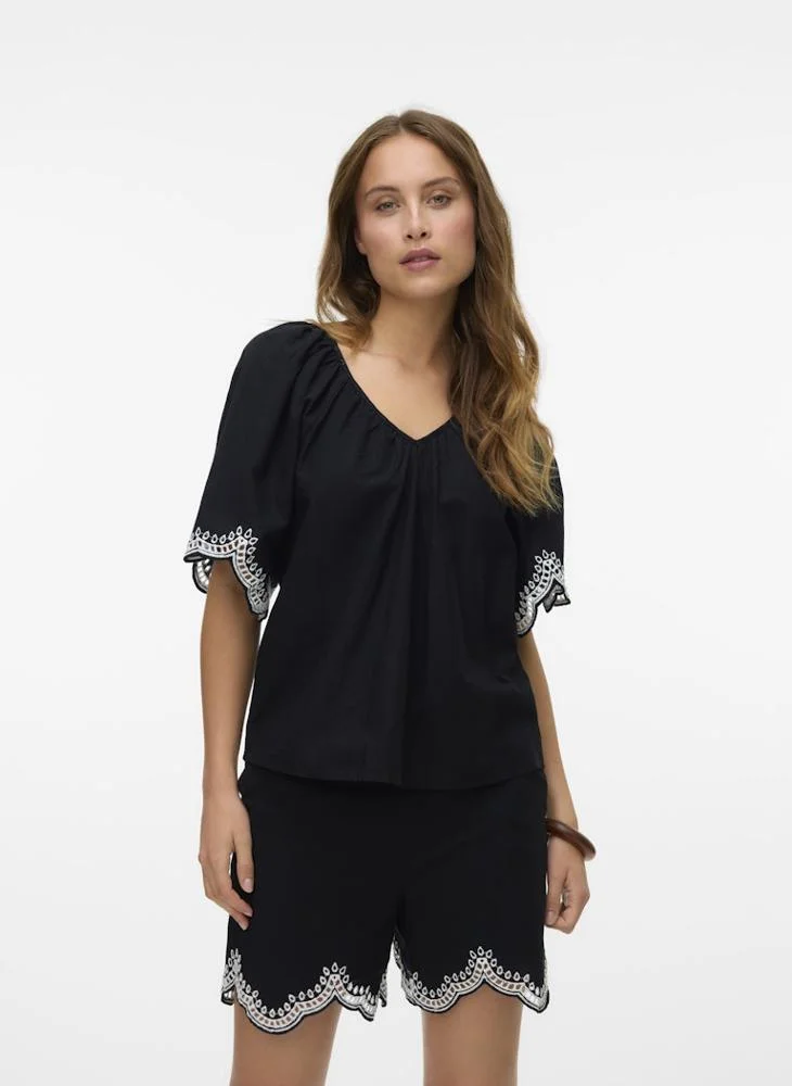 VERO MODA V-Neck Drawstring Detailed Top