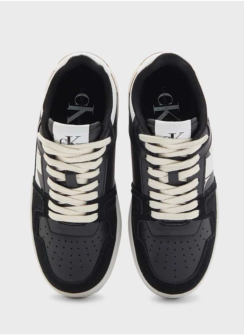 CALVIN KLEIN Lace Up Low Top Sneakers