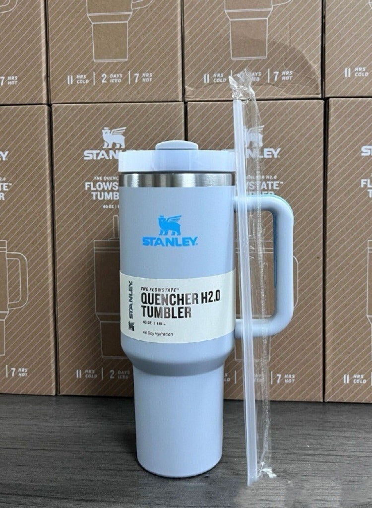 ستانلي كوب معزول مفرغ من الفولاذ المقاوم للصدأ مع غطاء وقشة للمياه والشاي المثلج أو القهوة والعصائر والمزيد، 40 أونصة، أزرق - Image 1