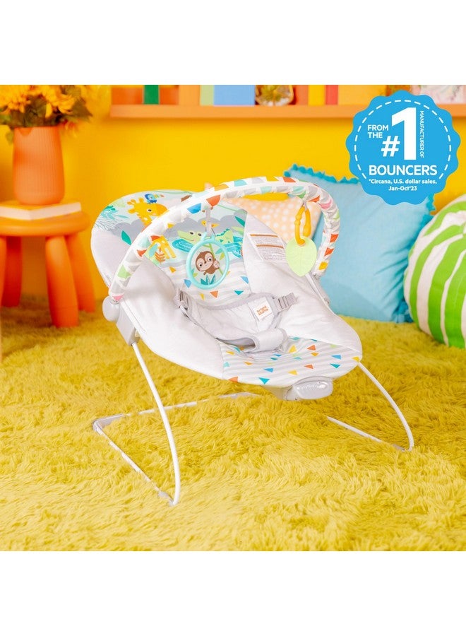 برايت ستارتس كرسي هزاز للأطفال من برايت ستارتس، مزود باهتزازات مهدئة، قابل للإزالة، مزود بقضيب ألعاب، وأقدام مانعة للانزلاق، مناسب للأطفال من عمر 0 إلى 6 أشهر، حتى وزن 20 رطلاً (متعة السفاري) - Image 1