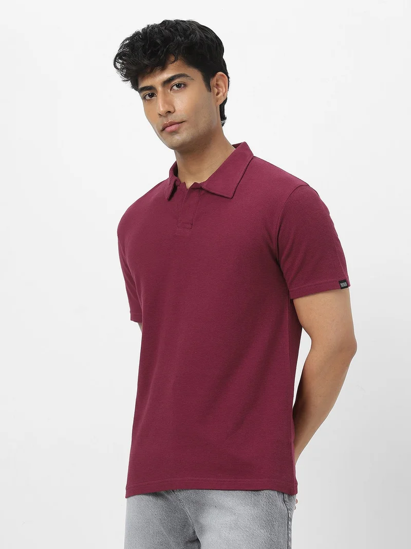 Urbano Fashion  Urbano Fashion Men's Maroon Textured Regular Fit Half Sleeve Cotton Polo T-Shirt  | Best Price UAE