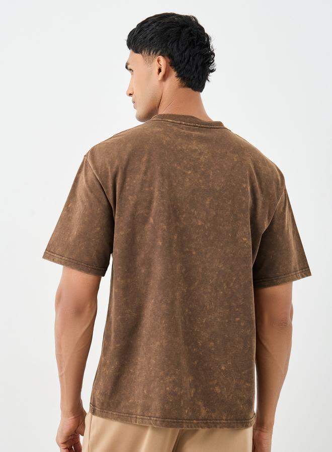 Styli Men Brown Acid Washed Chest Print Oversized T-Shirt - Image 4