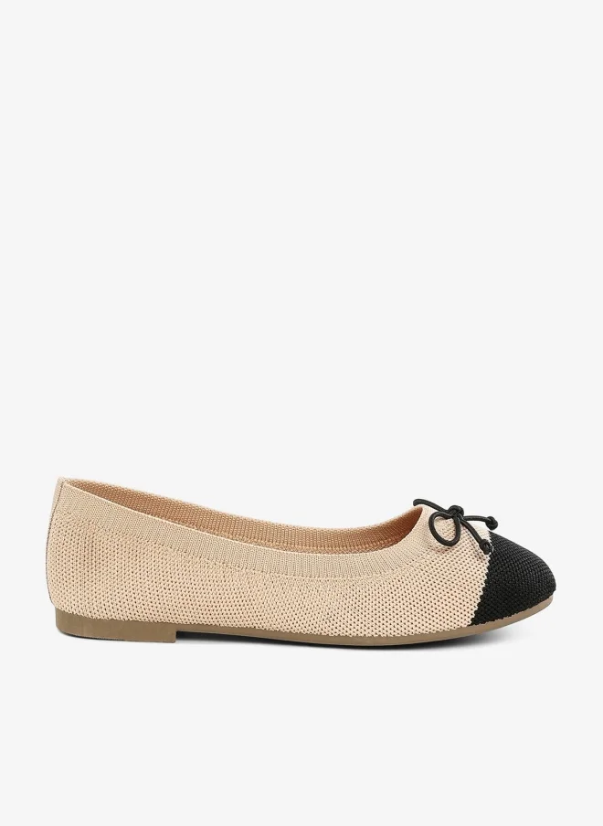 Two Tone Ballerinas in Beige and Black