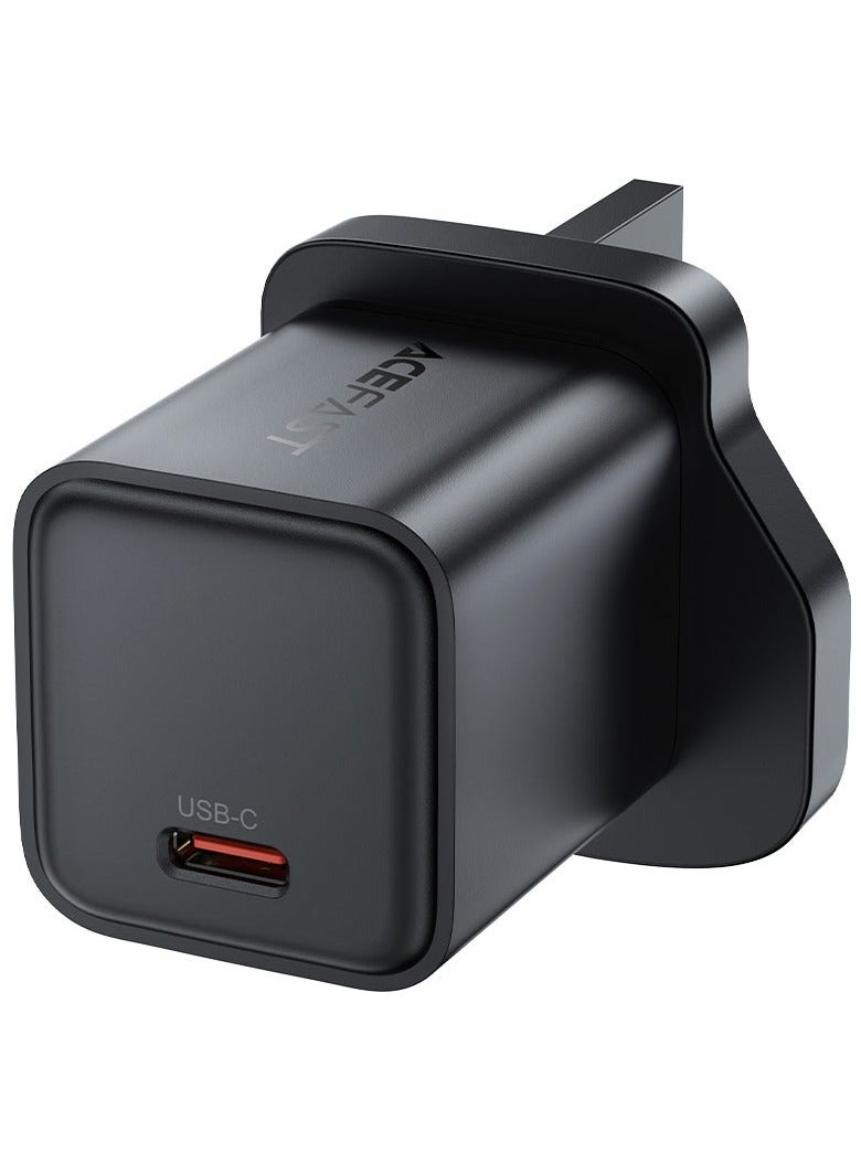 ACEFAST A125 PD45W GaN wall charger. - Image 2