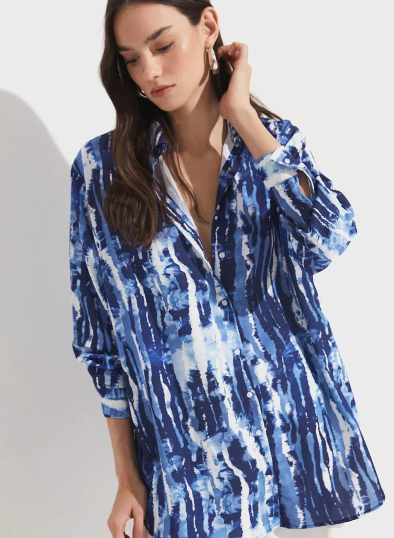 JUNE Printed Button Down Shirt