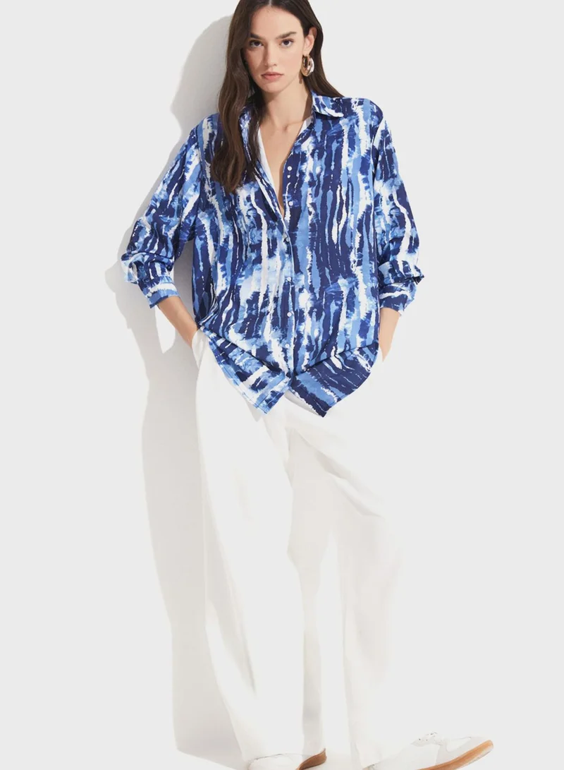 JUNE Printed Button Down Shirt
