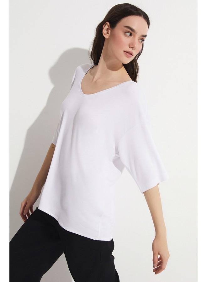 JUNE V Neck Loose Fit 100% Cotton Tshirt White - Image 3