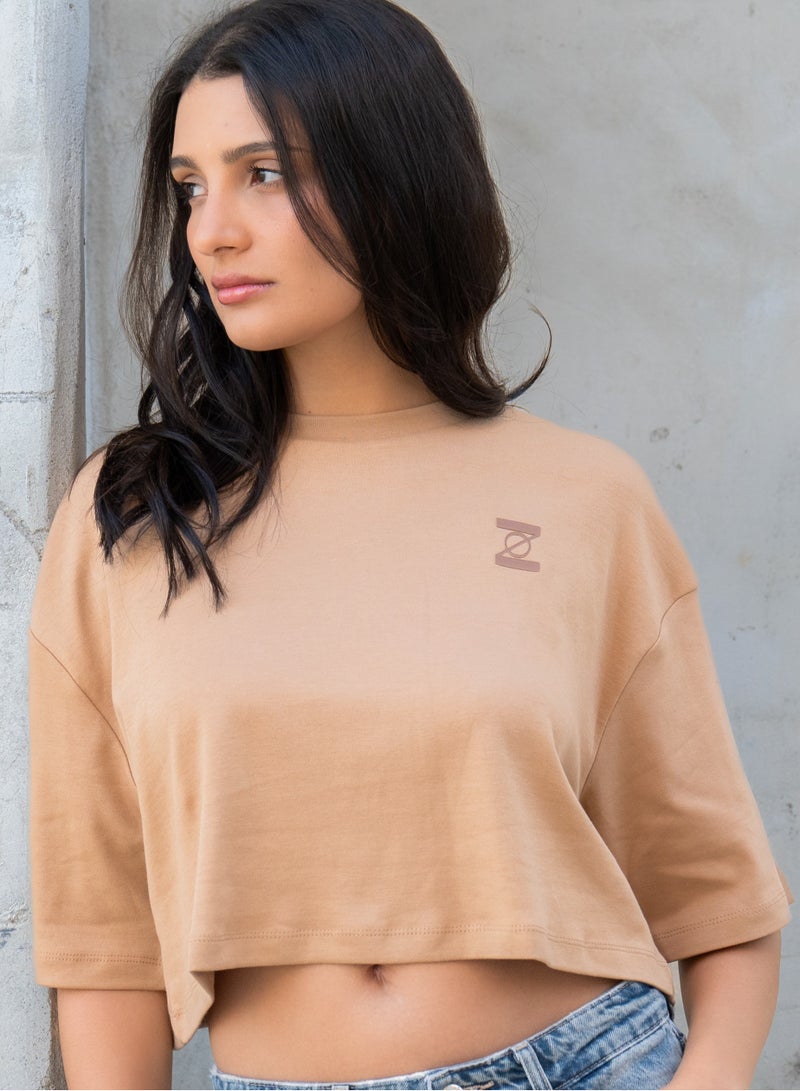 زتويق ZTOIQ Premium Tapestry Applique Oversized Crop Top for Women – Unique Streetwear with Handcrafted Design  - Image 5