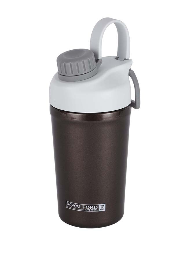 Royalford 590ml Protein Shaker Bottle - RF12184, with SS Blending Ball for Lump-Free Proteins Smooth Shakes, Leak-Proof and Portable Design, Suitable for Indoor and Outdoor Use - Image 4