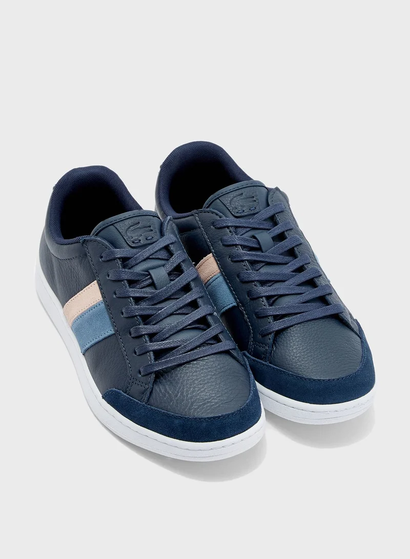 LACOSTE Carnaby Ace Low-Top Sneaker