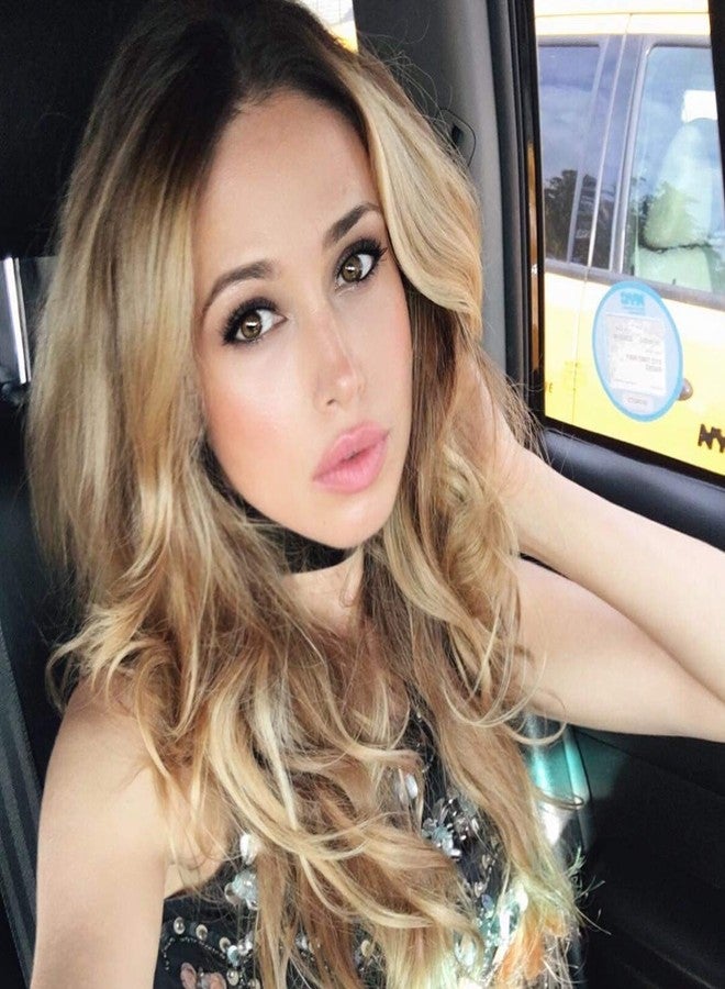 La Bella Donna Women's Ultimate Pure Perfection Liquid Mineral Foundation SPF 15 | Caterina - Image 5