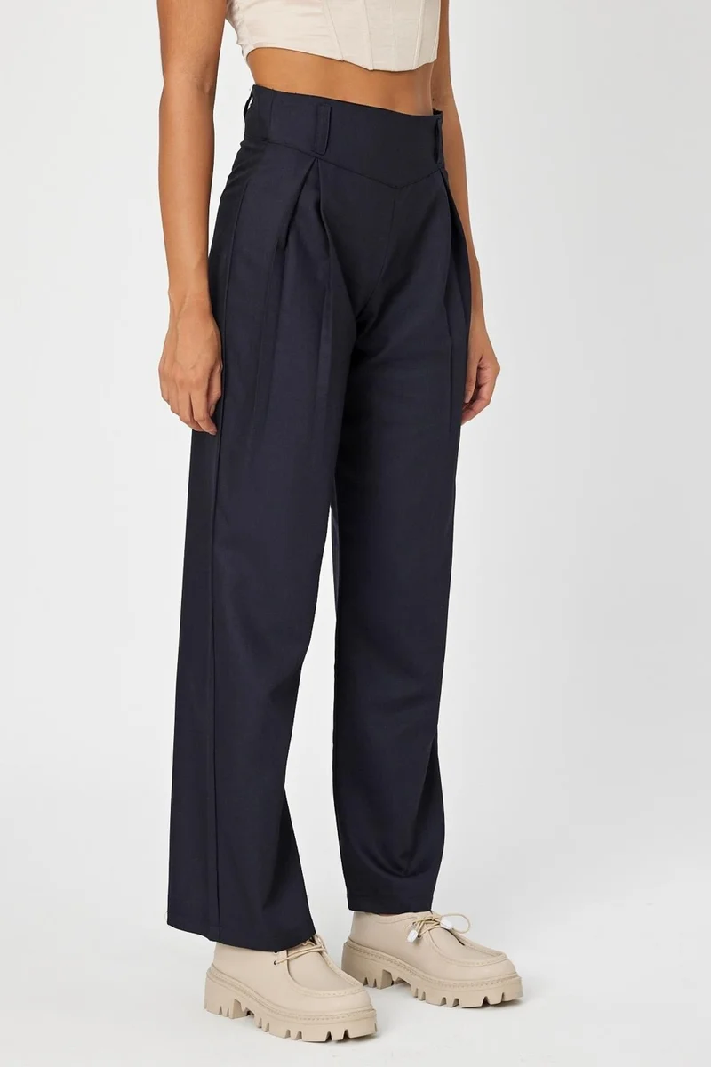 الكسندر جاردي High Waisted Zippered Palazzo Trousers with Corset (B24-372 00)