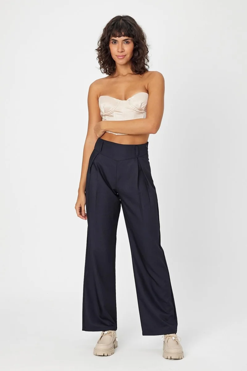 الكسندر جاردي High Waisted Zippered Palazzo Trousers with Corset (B24-372 00)